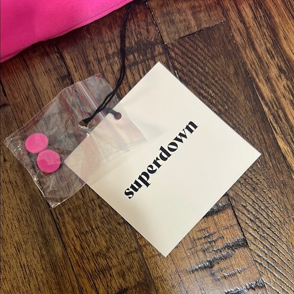 Revolve Superdown Kaycie Drape Neck Romper in Hot Pink elastic waist NWT - Picture 6 of 9